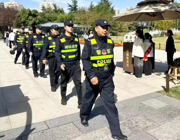 碑林公安多措并举 全力护航景区游客出行安全